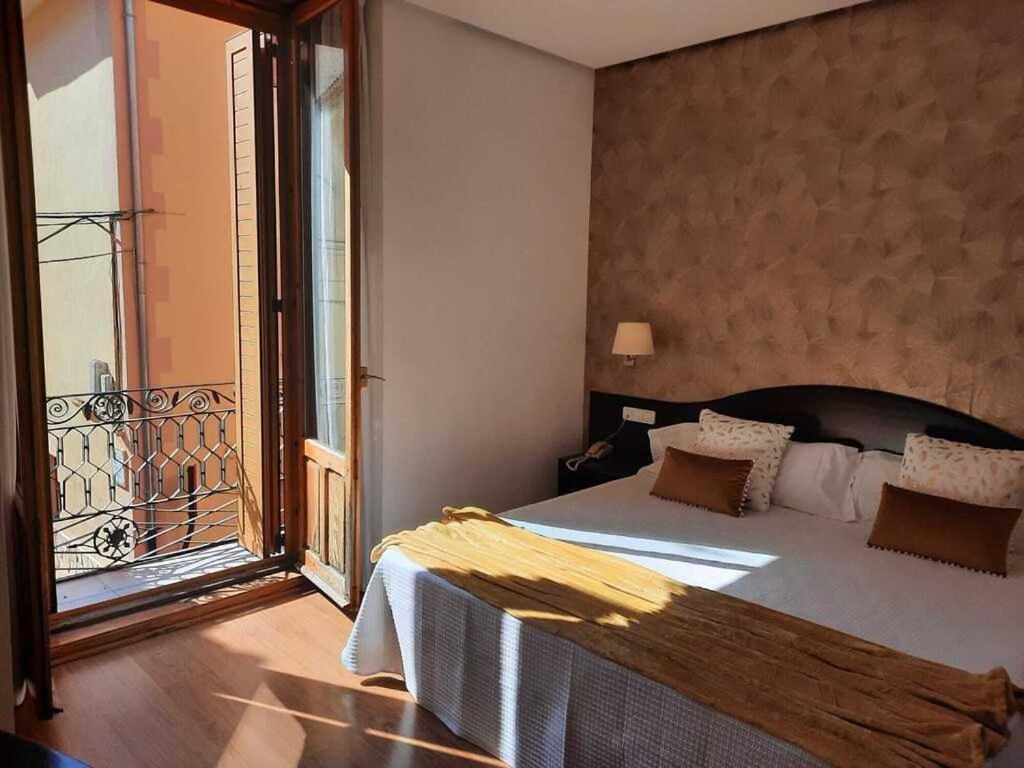 Hotel Villa De Biar Shc Экстерьер фото